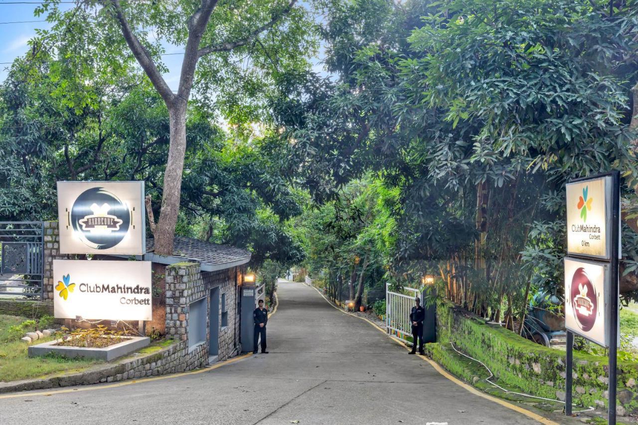 คลับ มหินทรา คอร์เบต Hotel Dhikuli ภายนอก รูปภาพ
