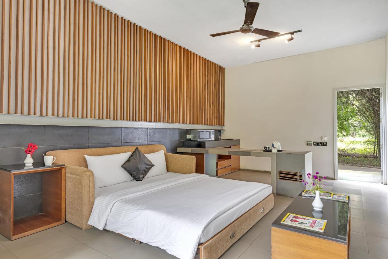 คลับ มหินทรา คอร์เบต Hotel Dhikuli ภายนอก รูปภาพ